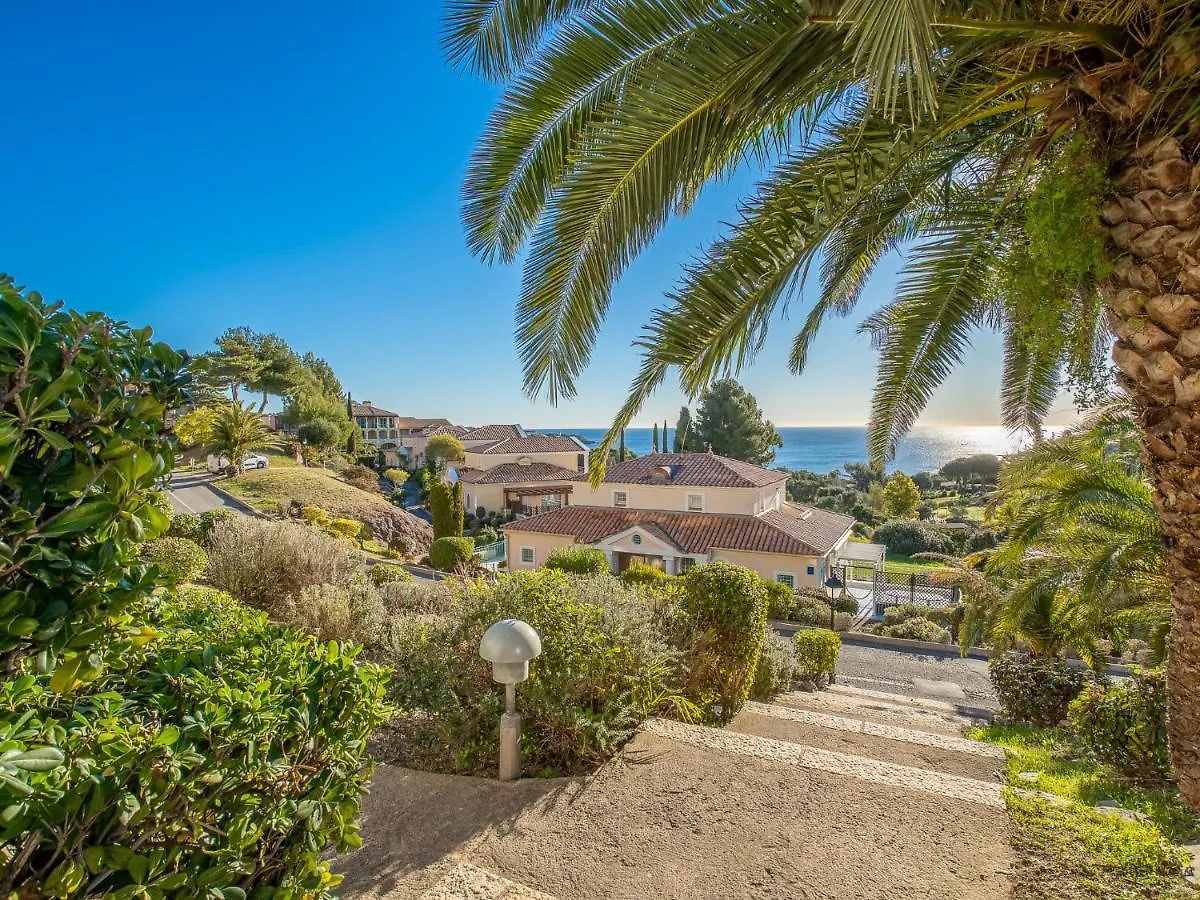Apartment Village Cap Esterel - L'Esquinade-6 By Interhome Saint-Raphaël