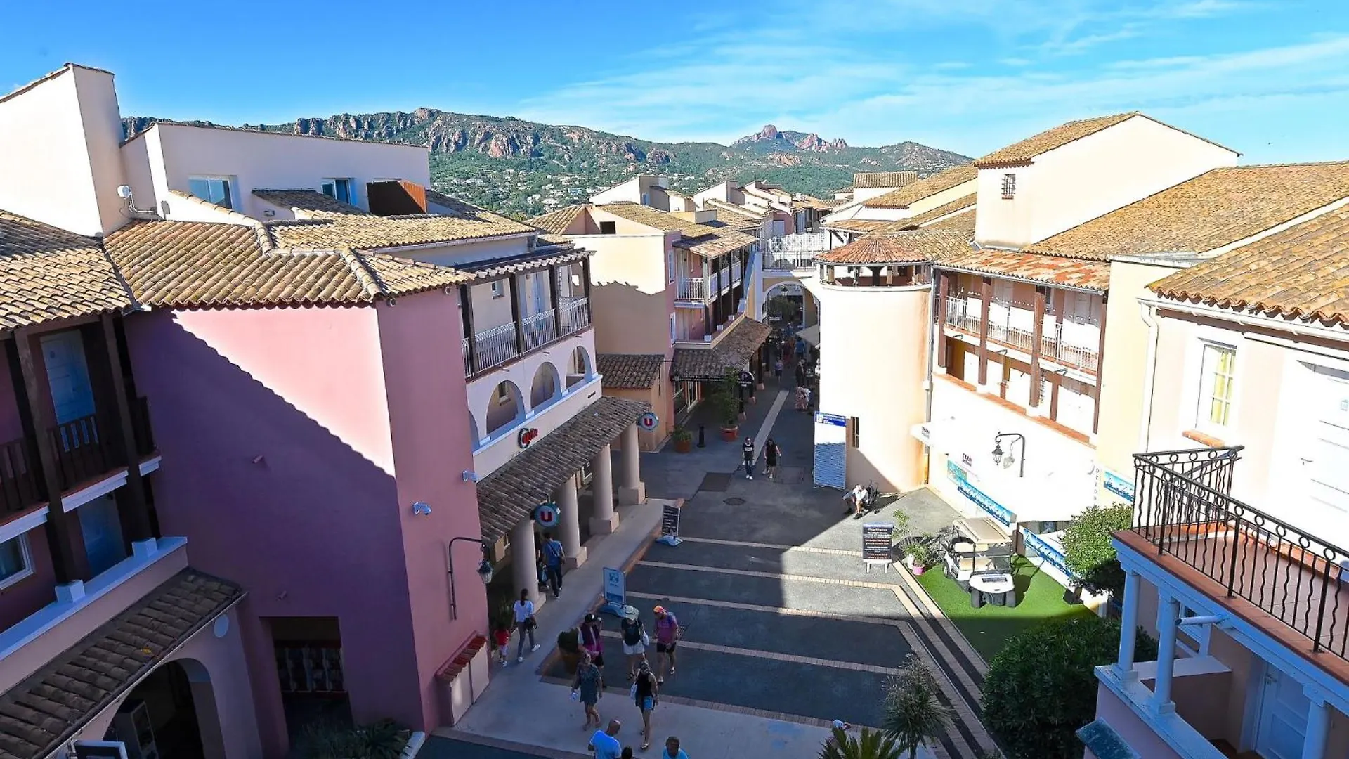 Apartment Village Cap Esterel - L'Esquinade-6 By Interhome Saint-Raphaël フランス